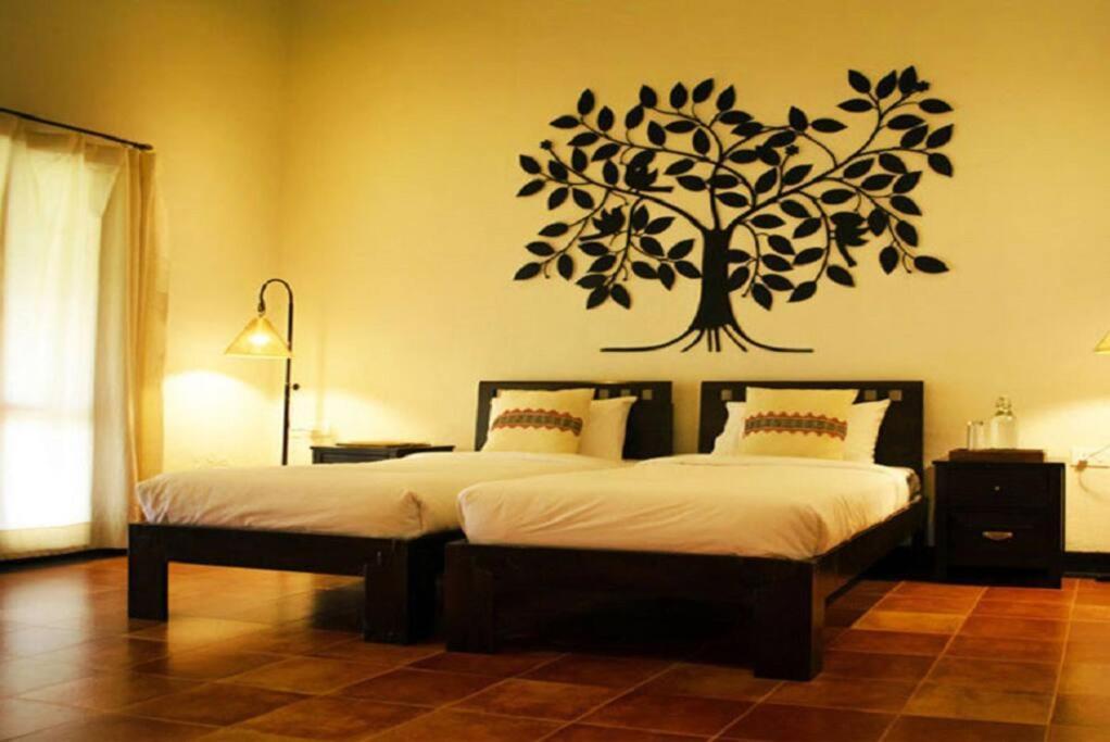 Baymaas Lake House Kochi Екстер'єр фото