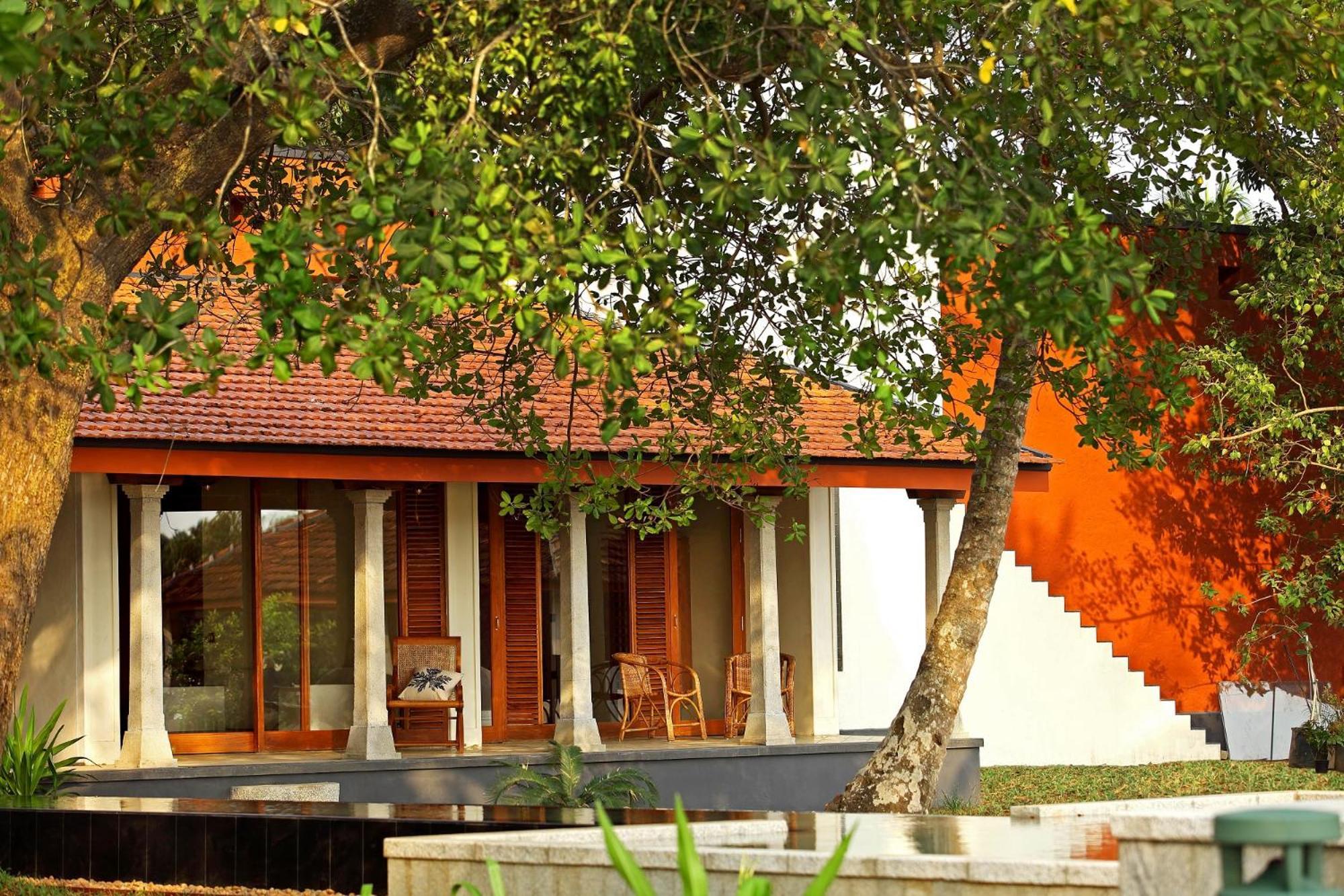 Baymaas Lake House Kochi Екстер'єр фото